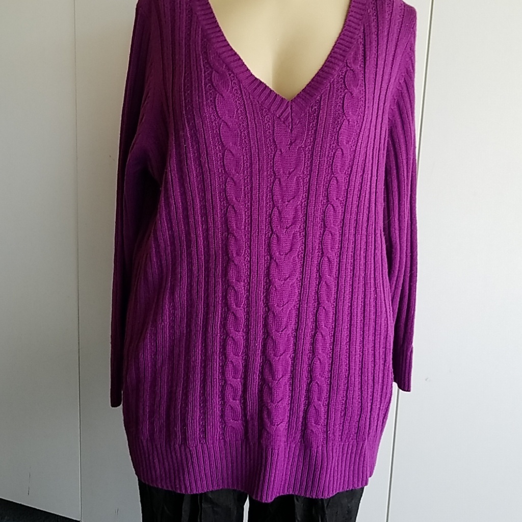 Sweater Plus